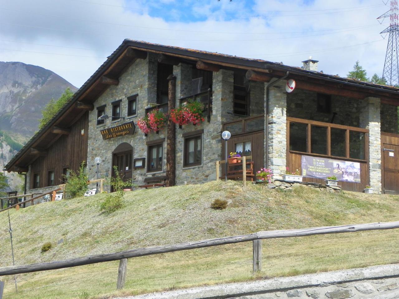 Hotel Les Granges La Thuile Luaran gambar