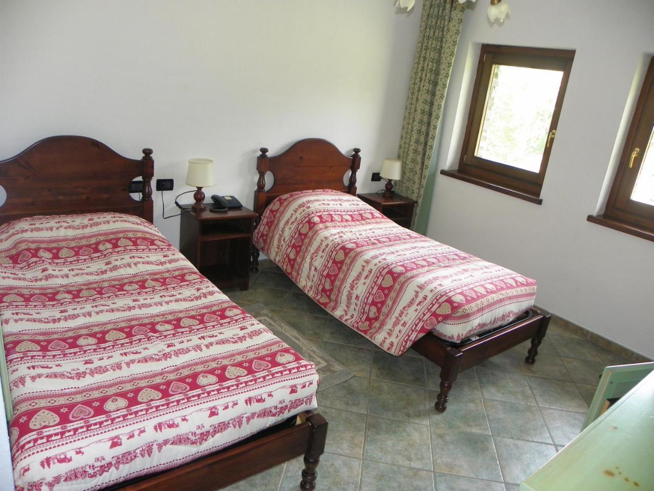 Hotel Les Granges La Thuile Luaran gambar